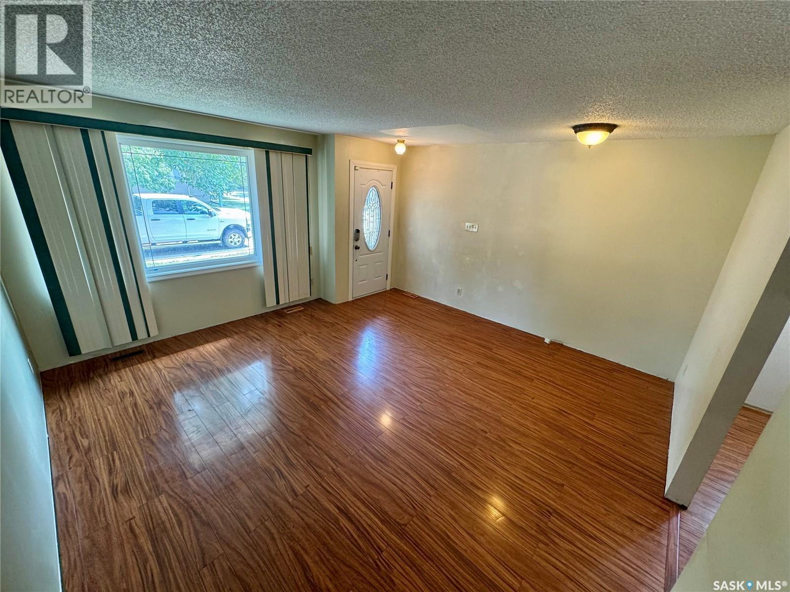 7303 Blakeney DRIVE