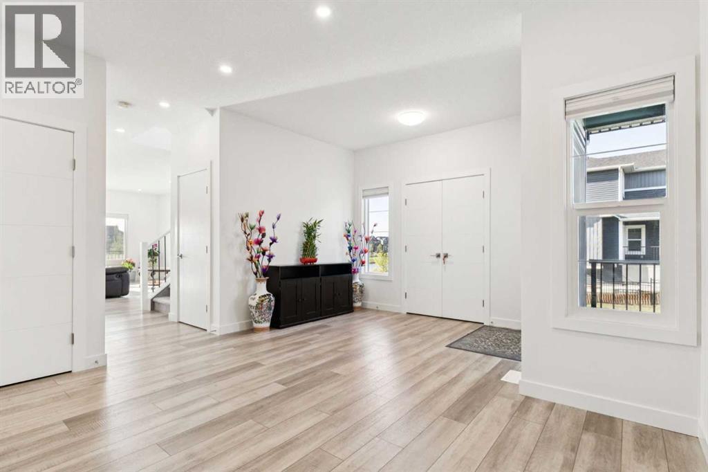 51 Midgrove Drive SW