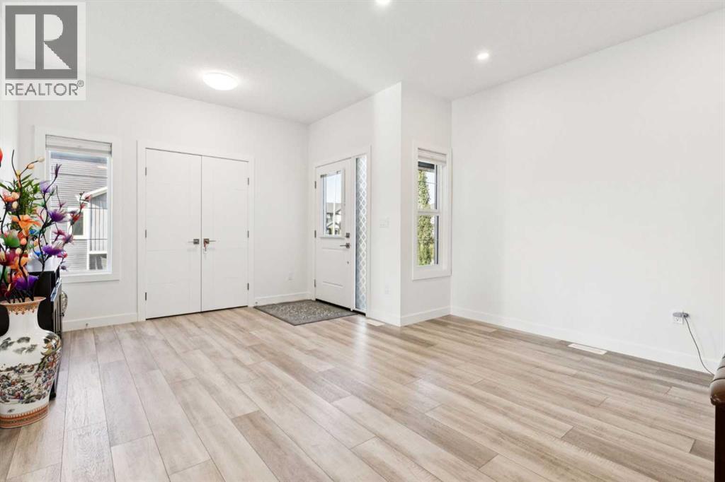 51 Midgrove Drive SW