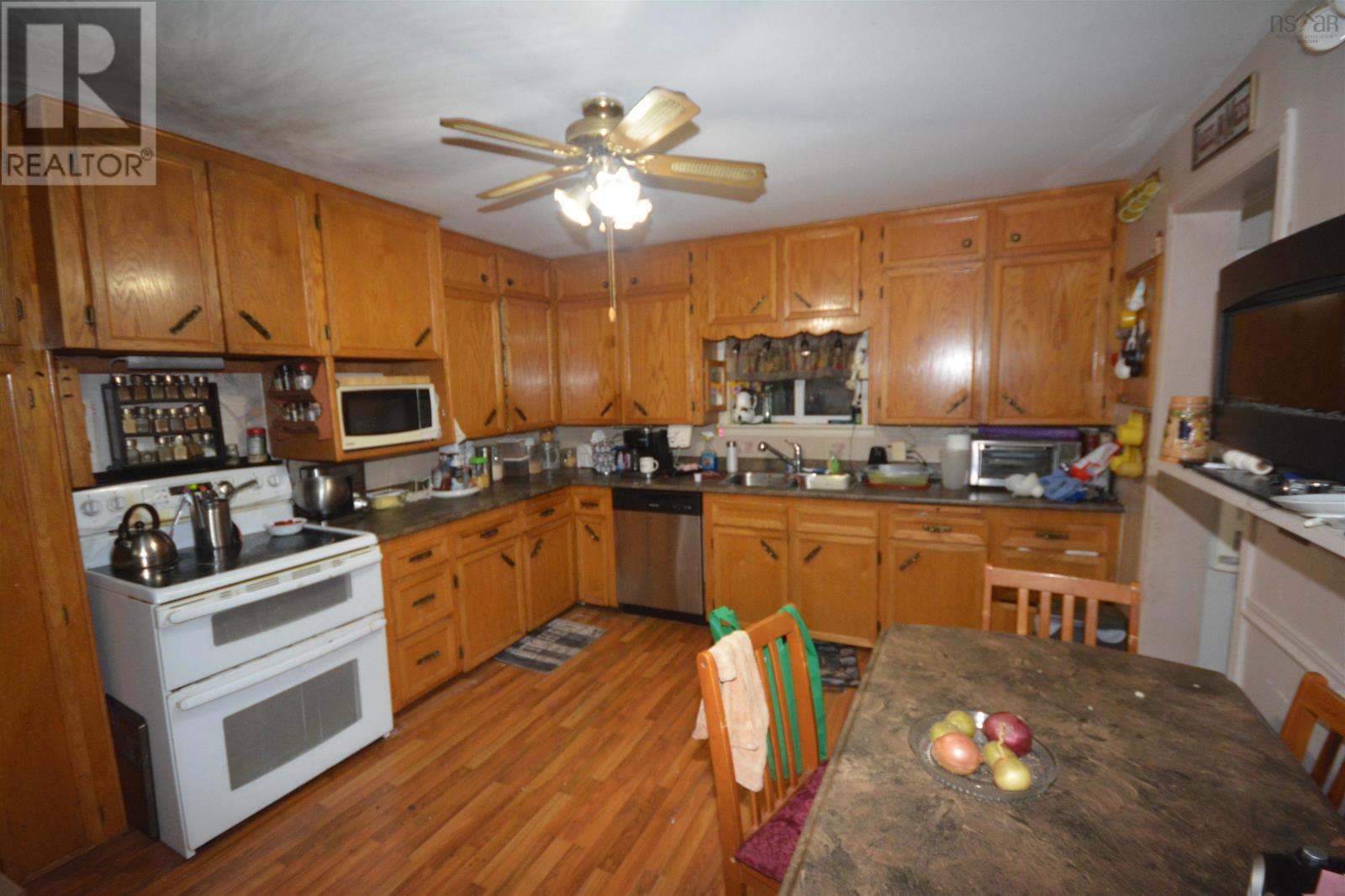 563 Herring Cove Road - Photo 4