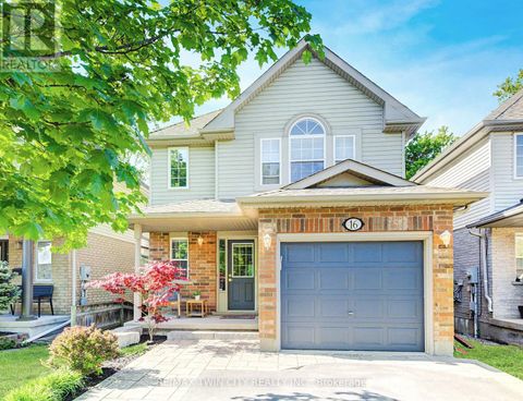 16 KARALEE CRESCENT Cambridge ON N3C4H2