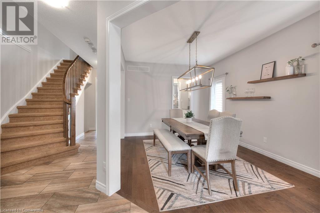 435 RIDEAU RIVER Street
