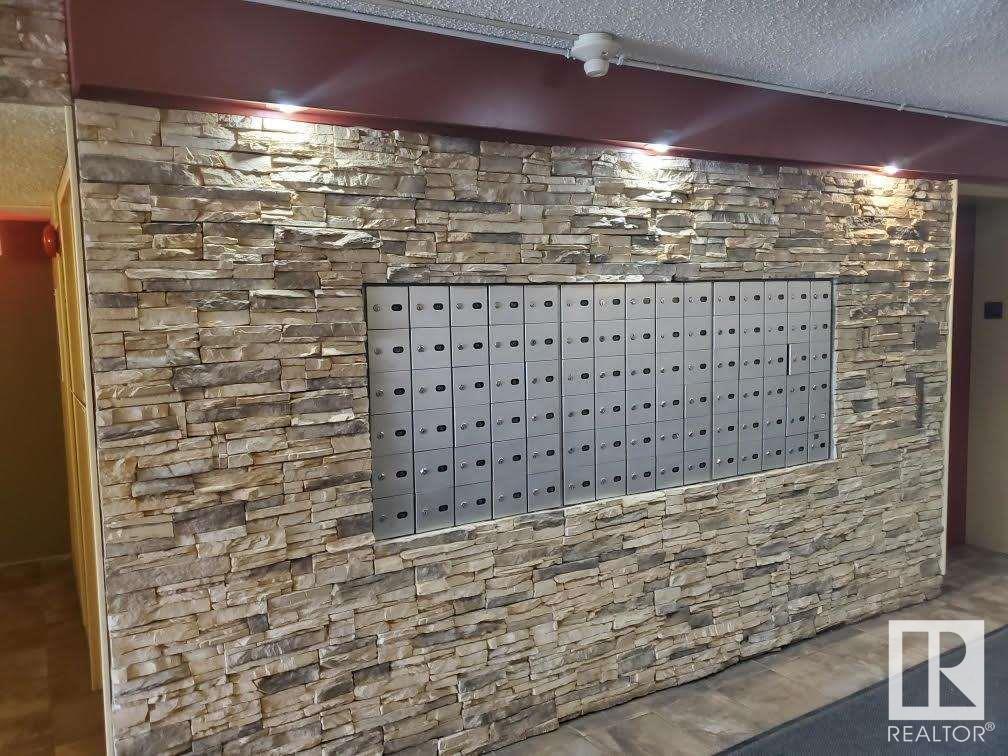 #322 3610 43 AV NW