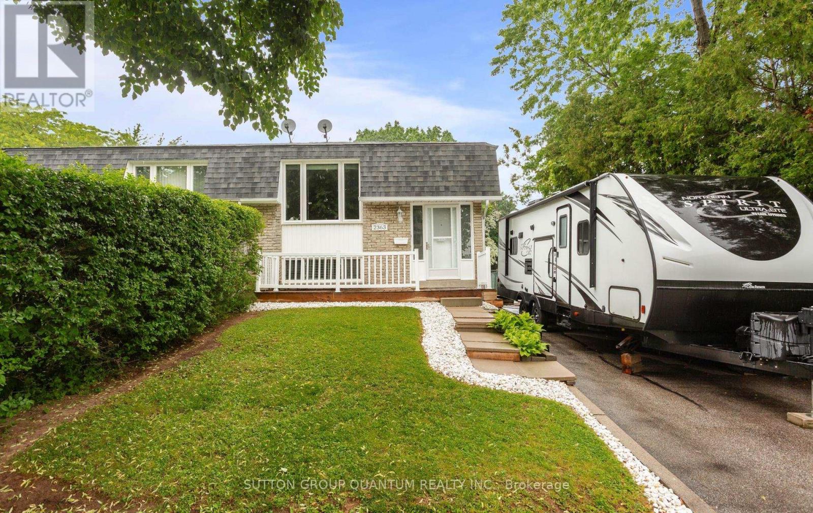 2363 HOLYHEAD DRIVE