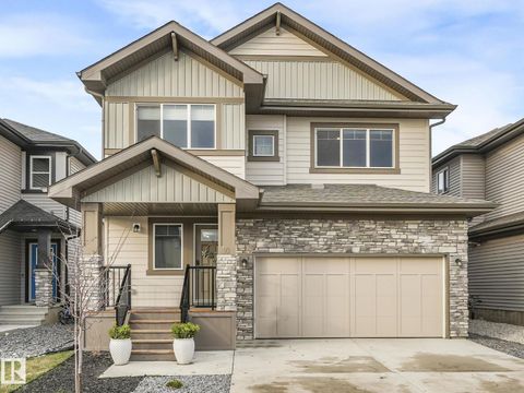 10 AUTUMNWOOD CR Spruce Grove AB T7X0J3