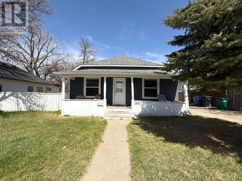 1831 5 Avenue N Lethbridge AB T1H0N4