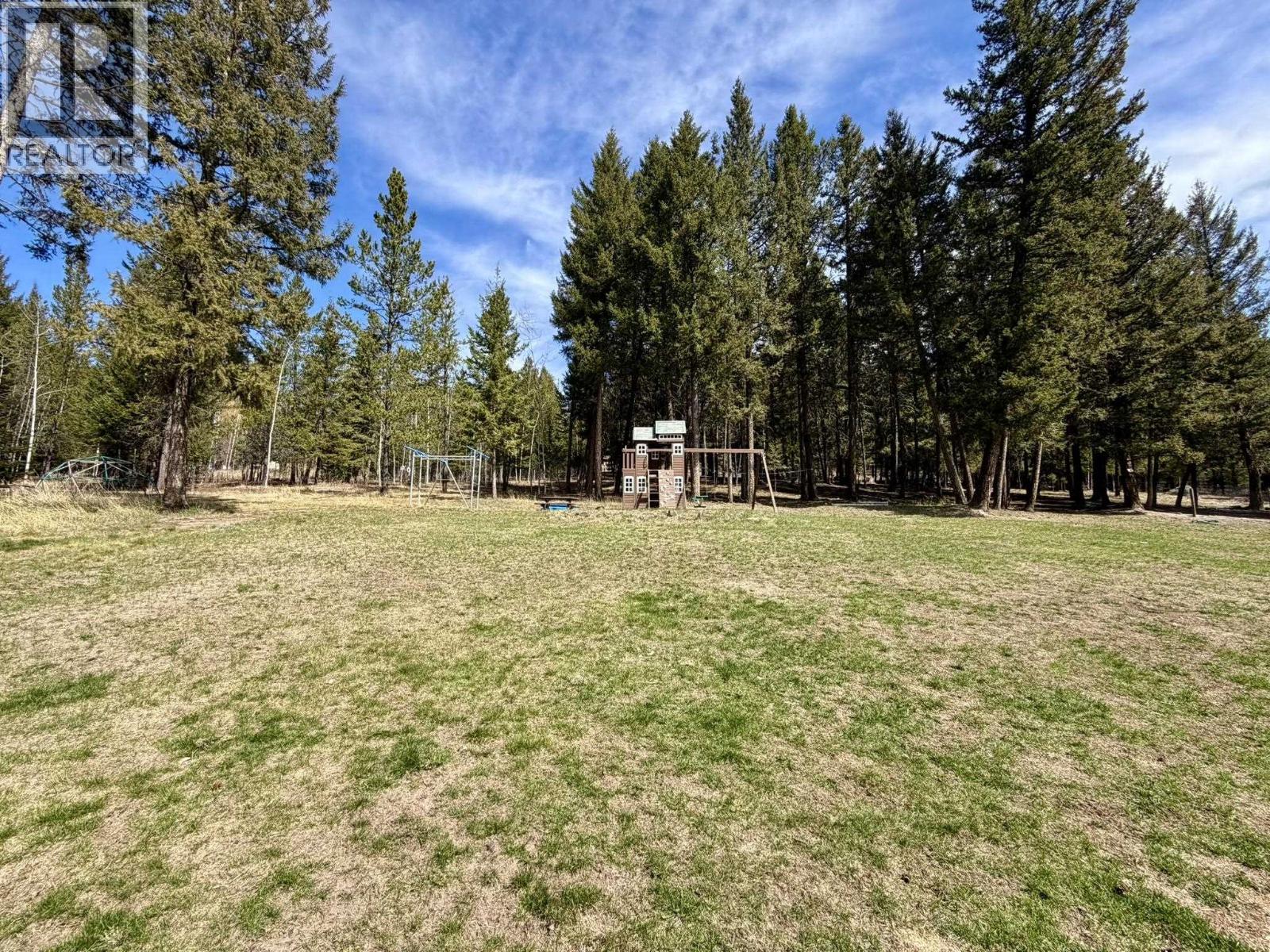 6001 VALLEYVIEW DRIVE