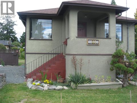 10391 Resthaven Dr Sidney BC V8L3H4