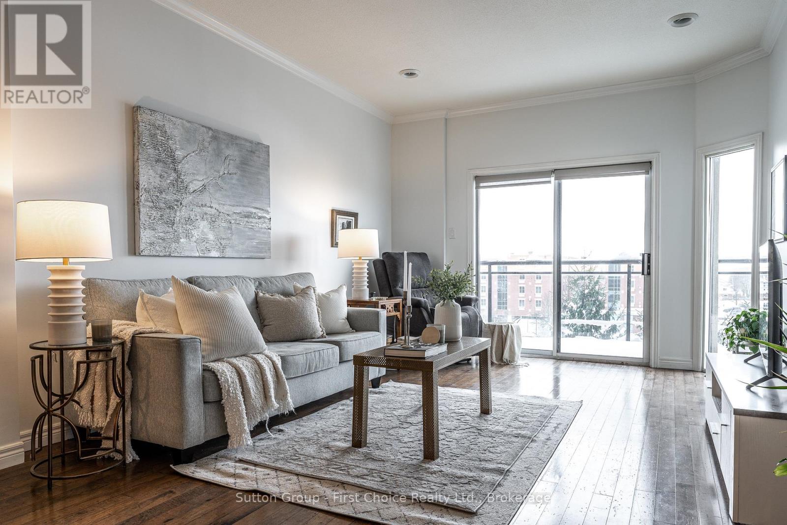 501 - 160 ROMEO STREET