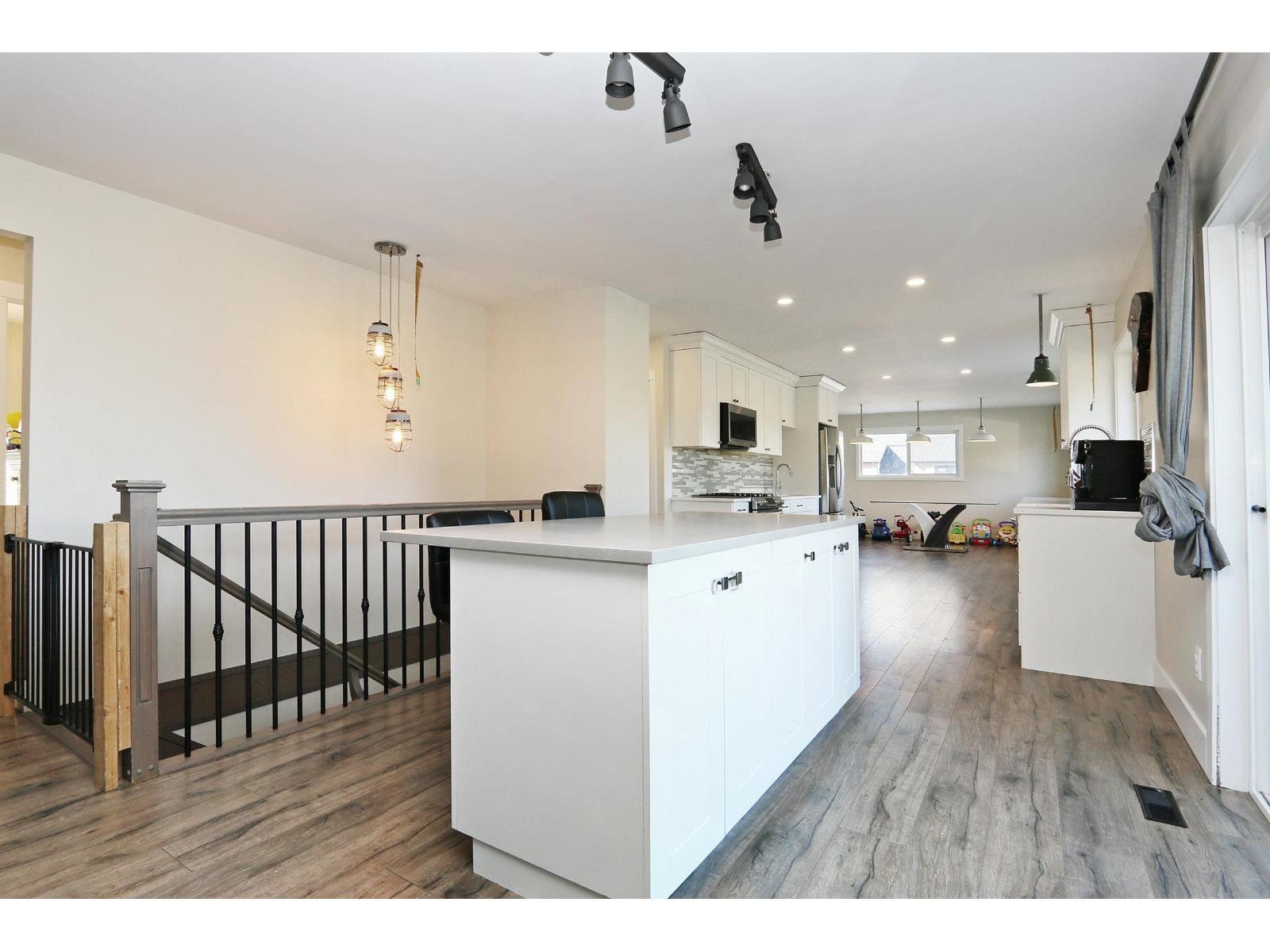 8875 PREST ROAD|East Chilliwack