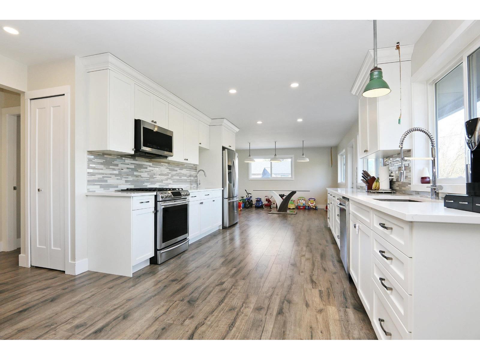 8875 PREST ROAD|East Chilliwack