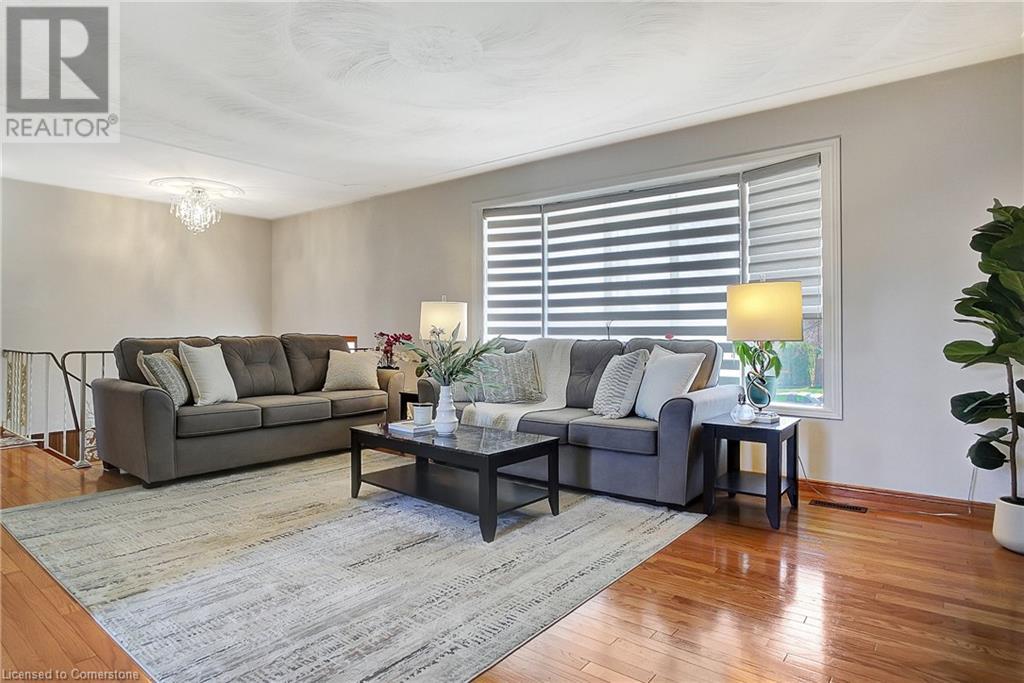 137 WIMBLETON Crescent