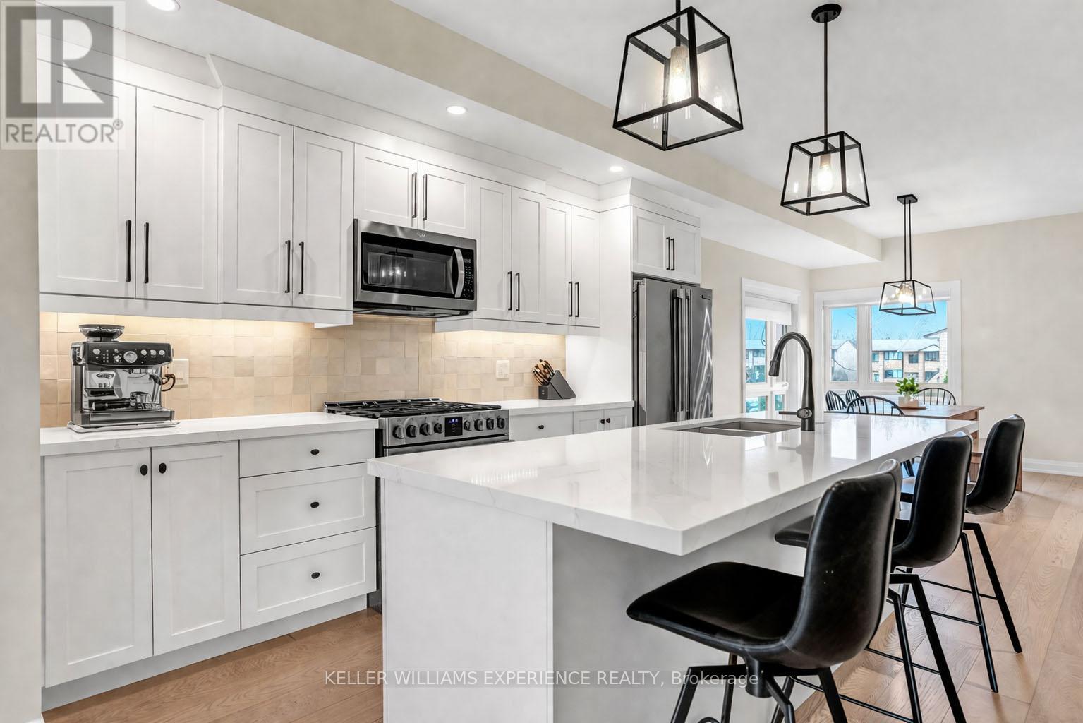 86 CLAPPERTON STREET