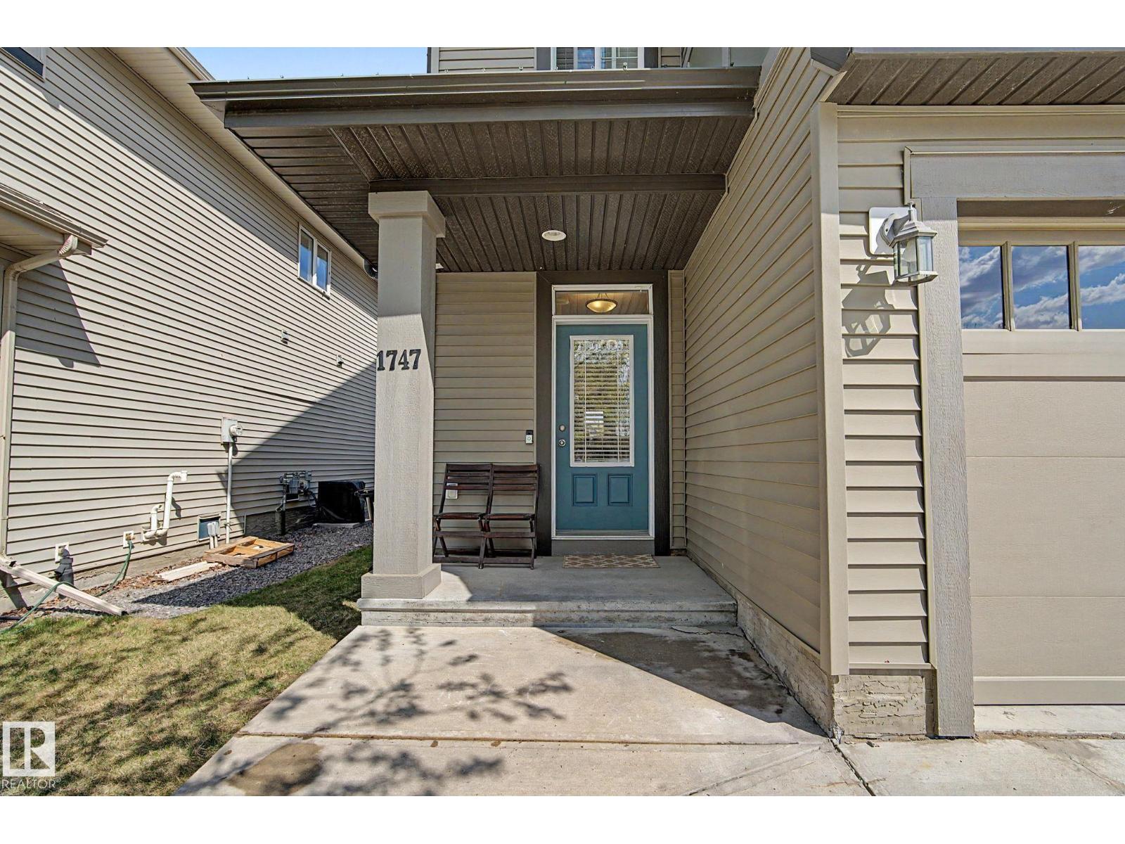 1747 CHAPMAN WY SW
