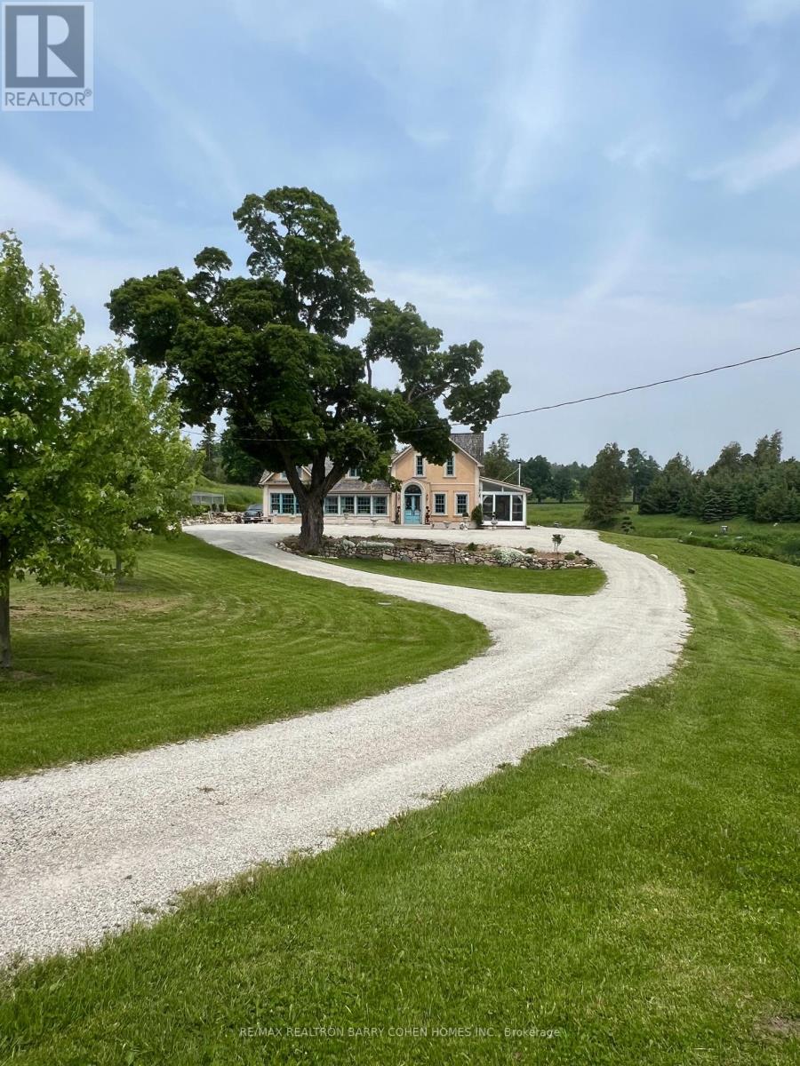 348299 15TH SIDE ROAD