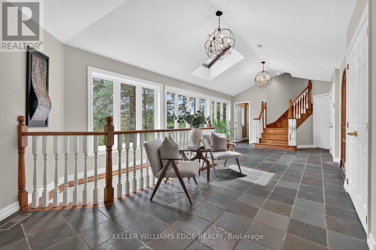 2360 8 SIDE ROAD