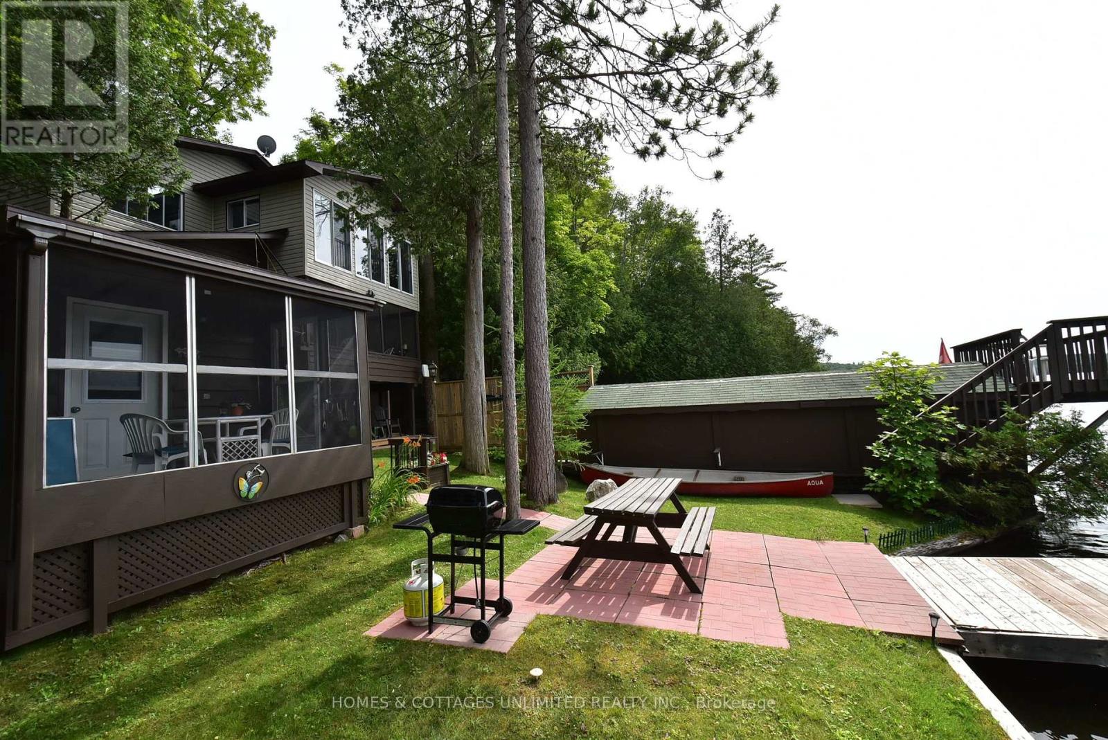 1070 YOUNG LANE