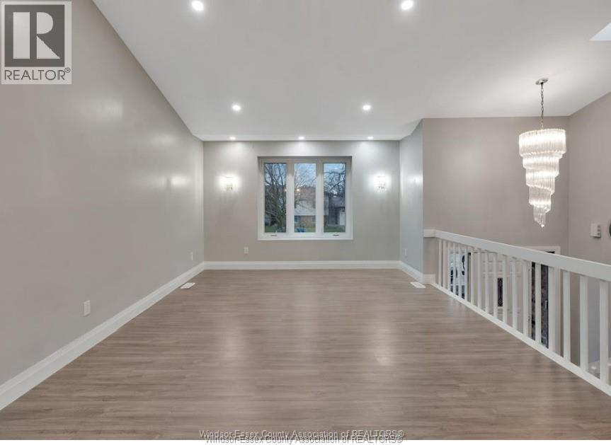 1953 LEPAIN CRESCENT Unit# UPPER