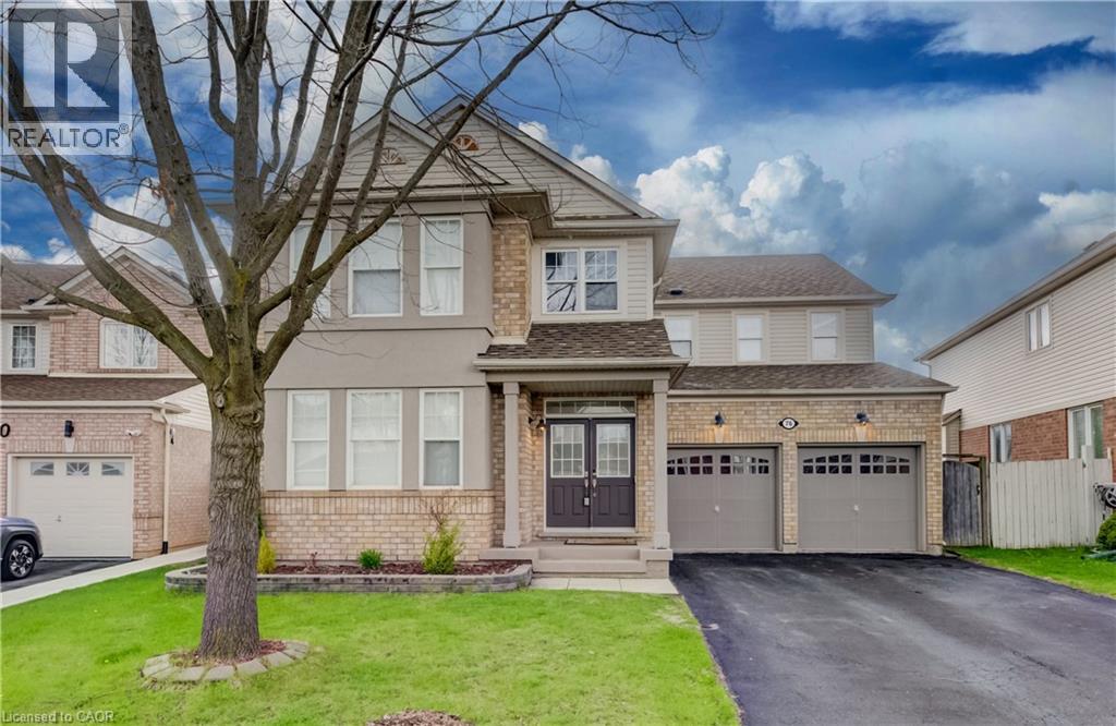76 GLAZEBROOK Crescent
