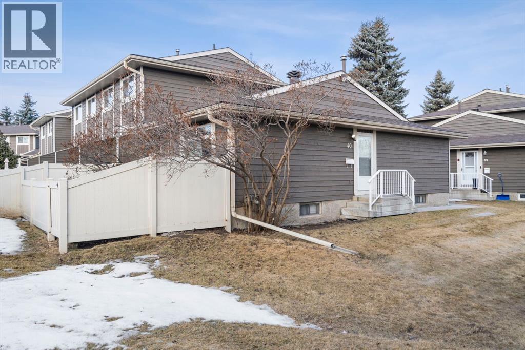 40, 14736 Deerfield Drive SE