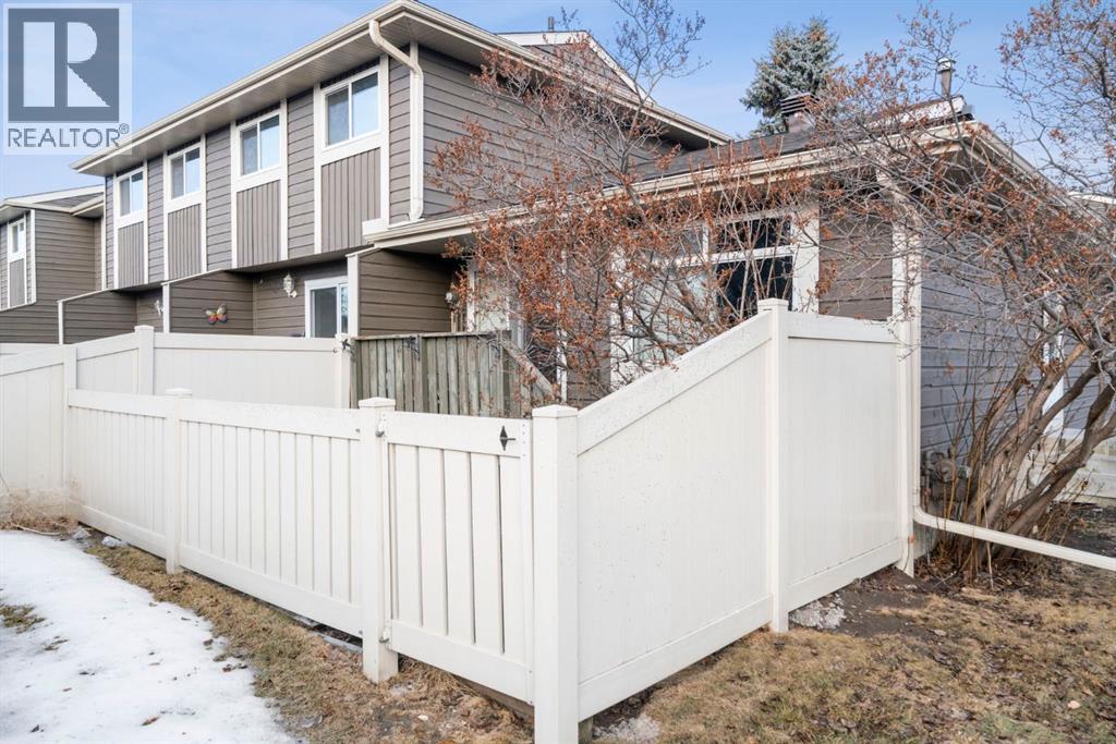 40, 14736 Deerfield Drive SE