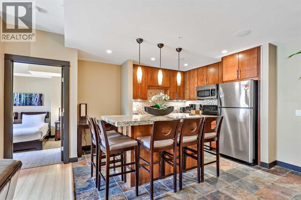 319C, 1818 Mountain Avenue