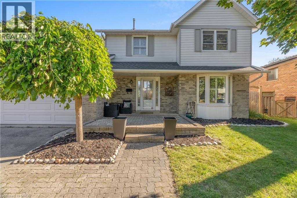 54 PATHFINDER Crescent