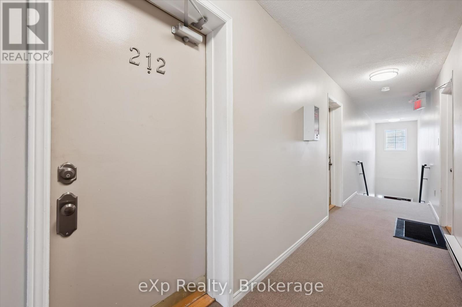 212 - 456 JANEFIELD AVENUE