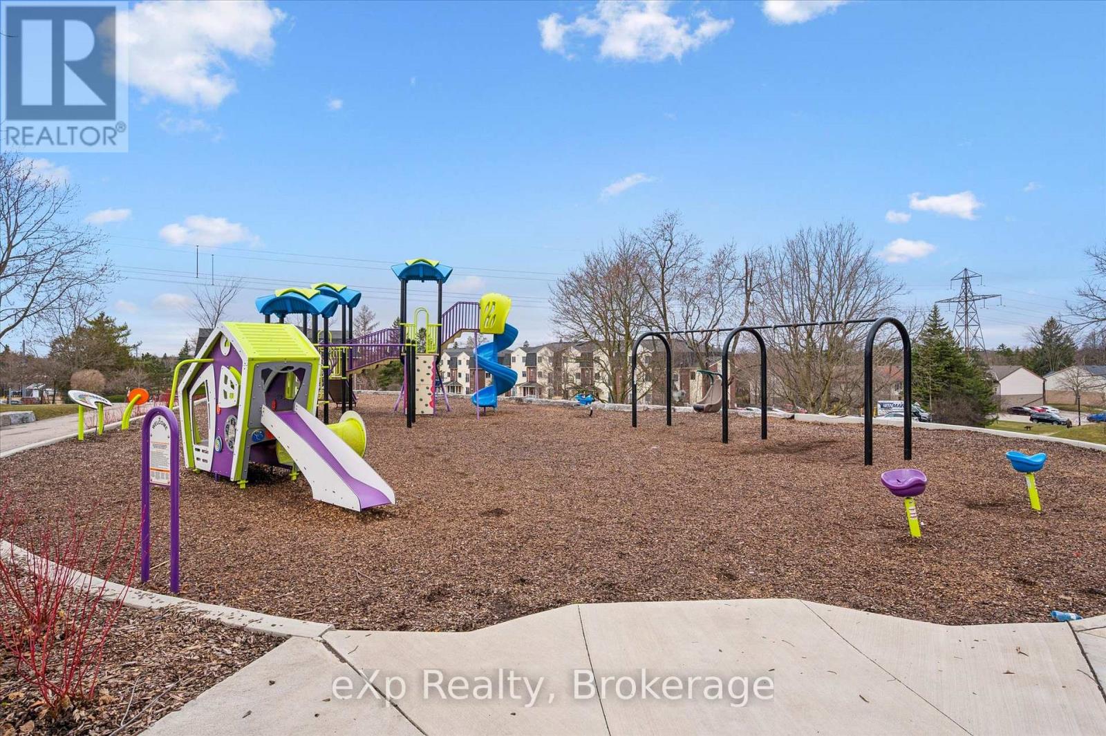 212 - 456 JANEFIELD AVENUE