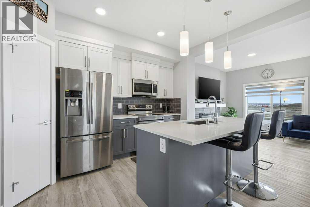 151 Creekstone Way SW