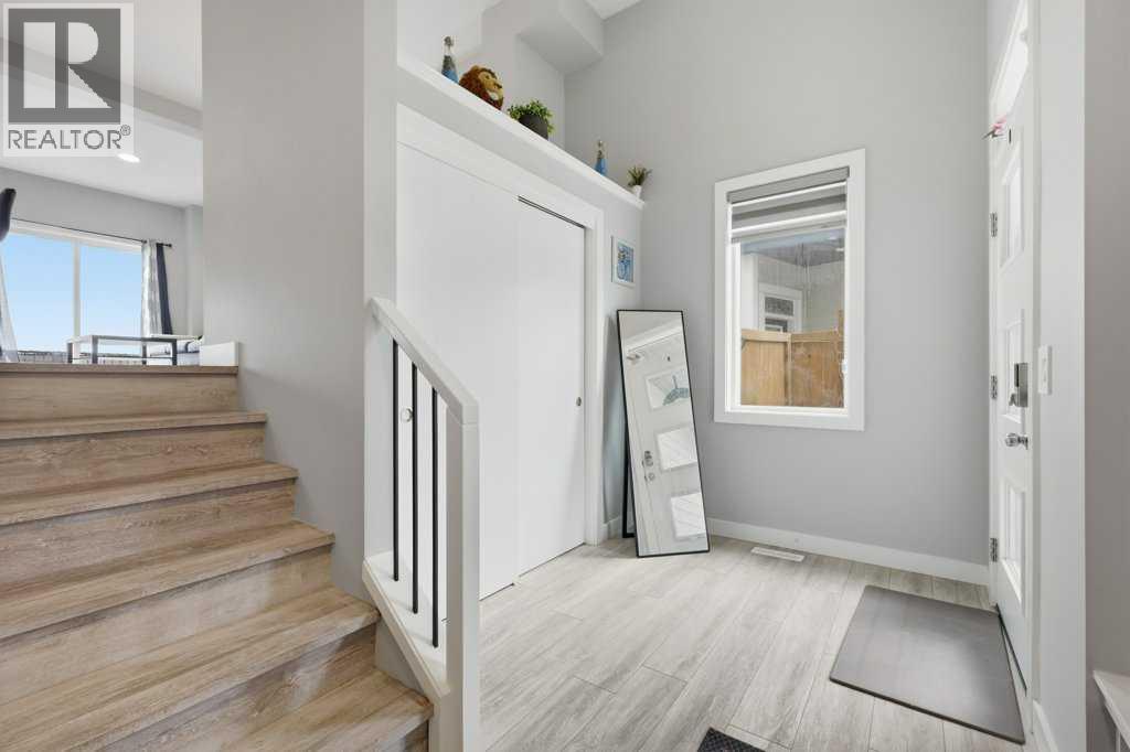 151 Creekstone Way SW