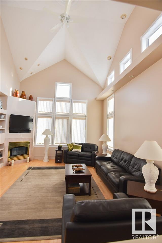 16115 57 ST NW