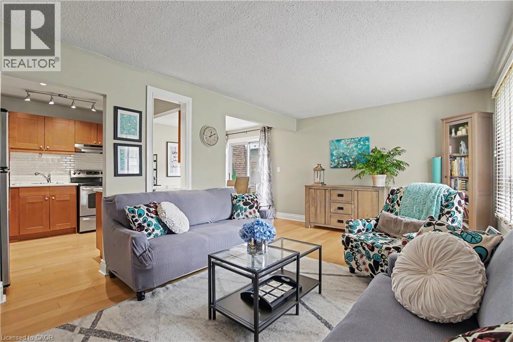 661 FRANCIS Road Unit# 4
