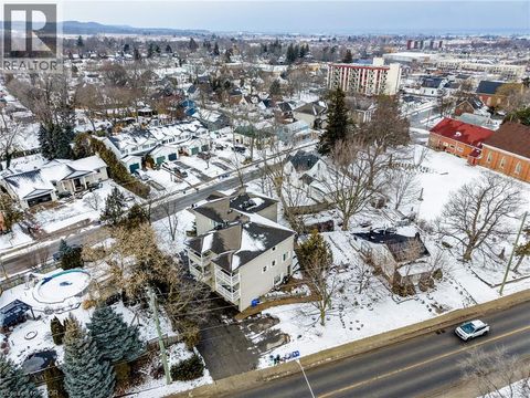 4245 QUEEN Street Unit# 1 Beamsville ON L3J2G2