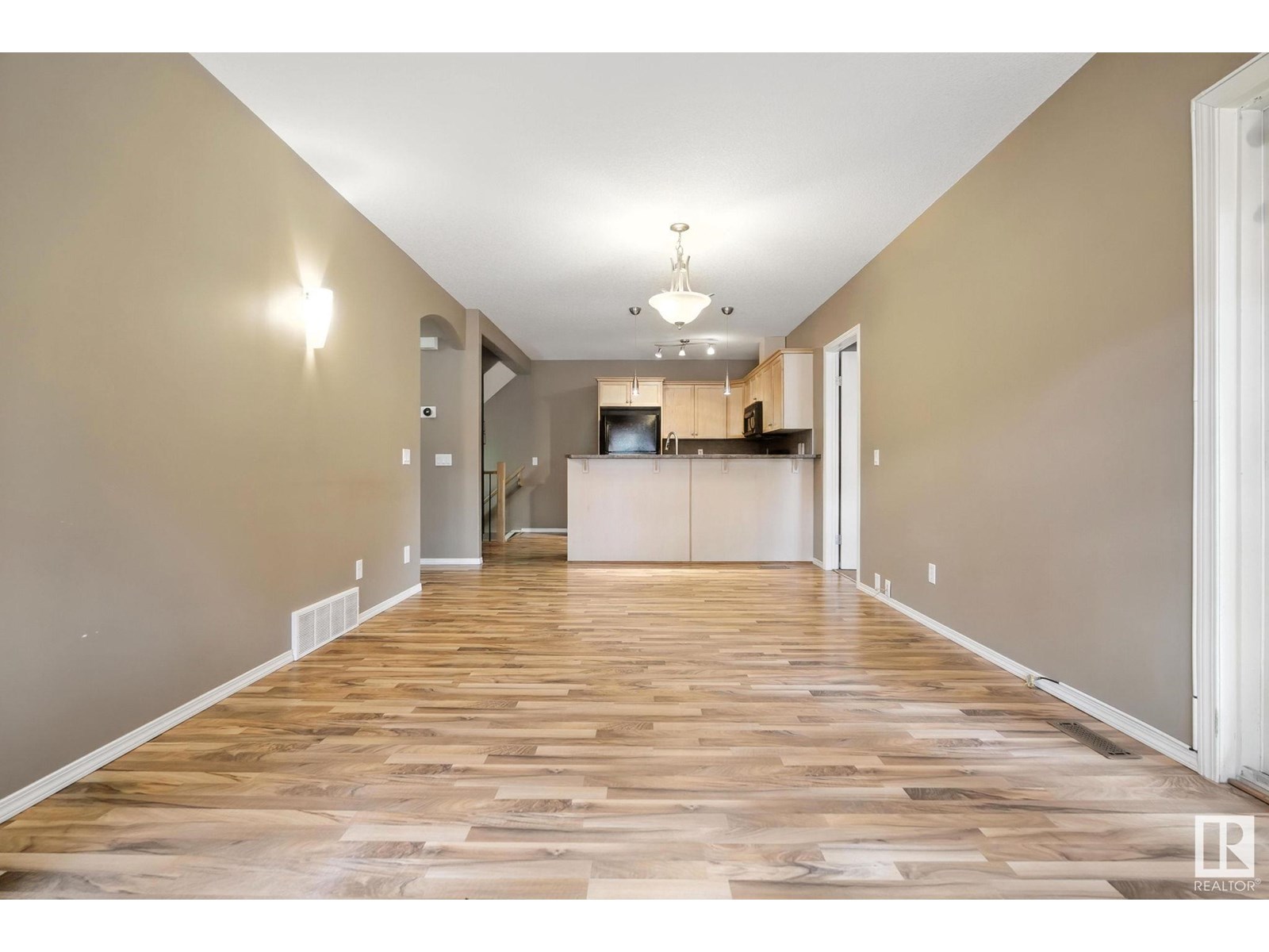 #21 671 SILVER BERRY RD NW NW