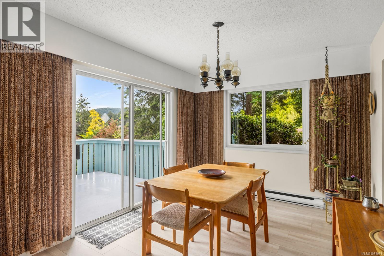 947 Peggy Anne Cres