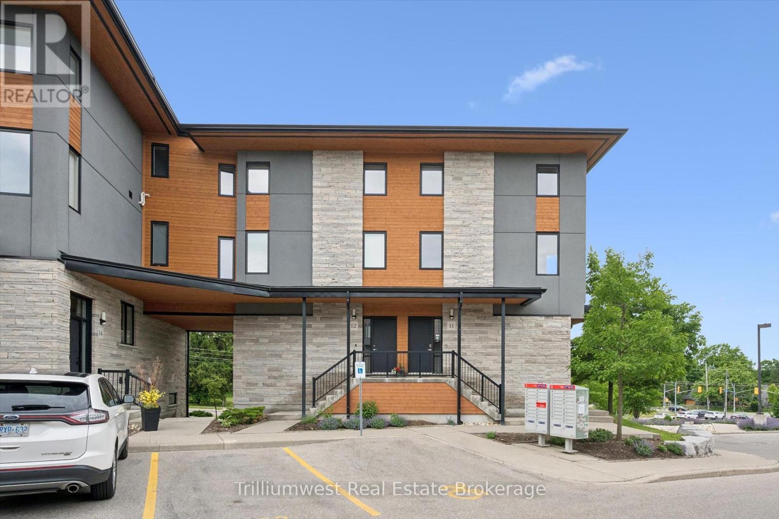 9 - 32 ARKELL ROAD