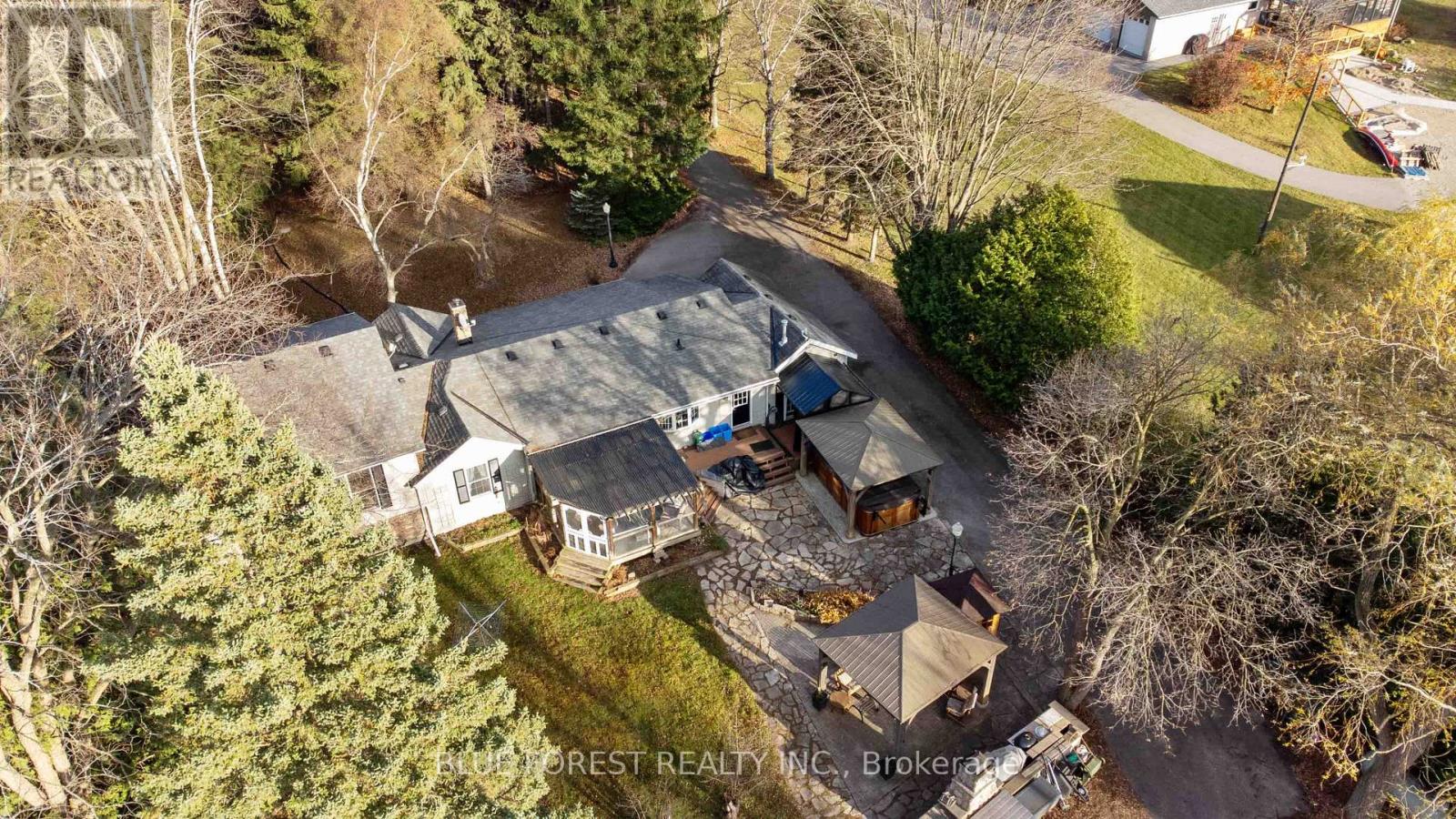 4396 WELLINGTON ROAD 32