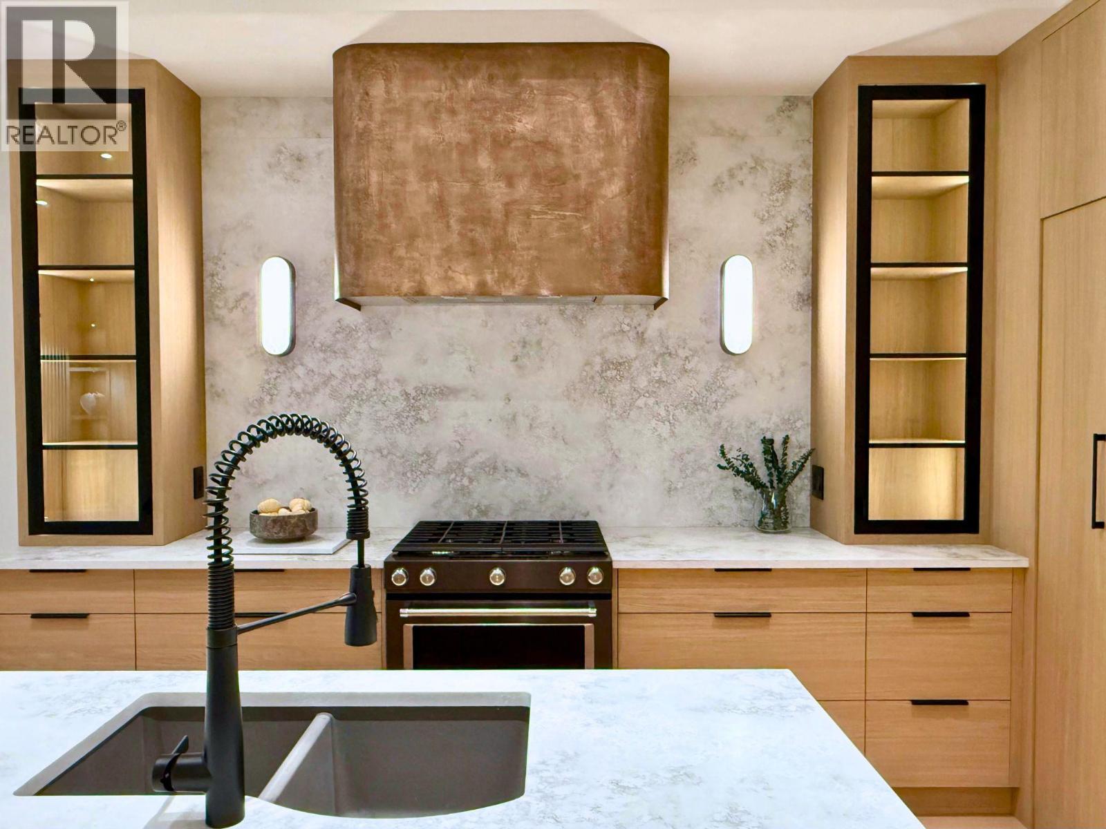 781 Martin Avenue Unit# 4