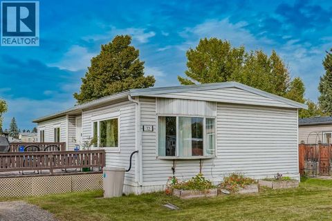 72, 6220 17 Avenue SE Calgary AB T2A4V5