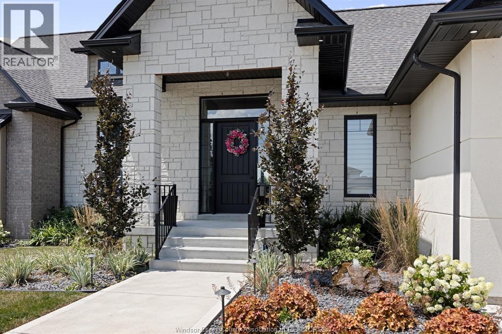 1423 MULLINS DRIVE