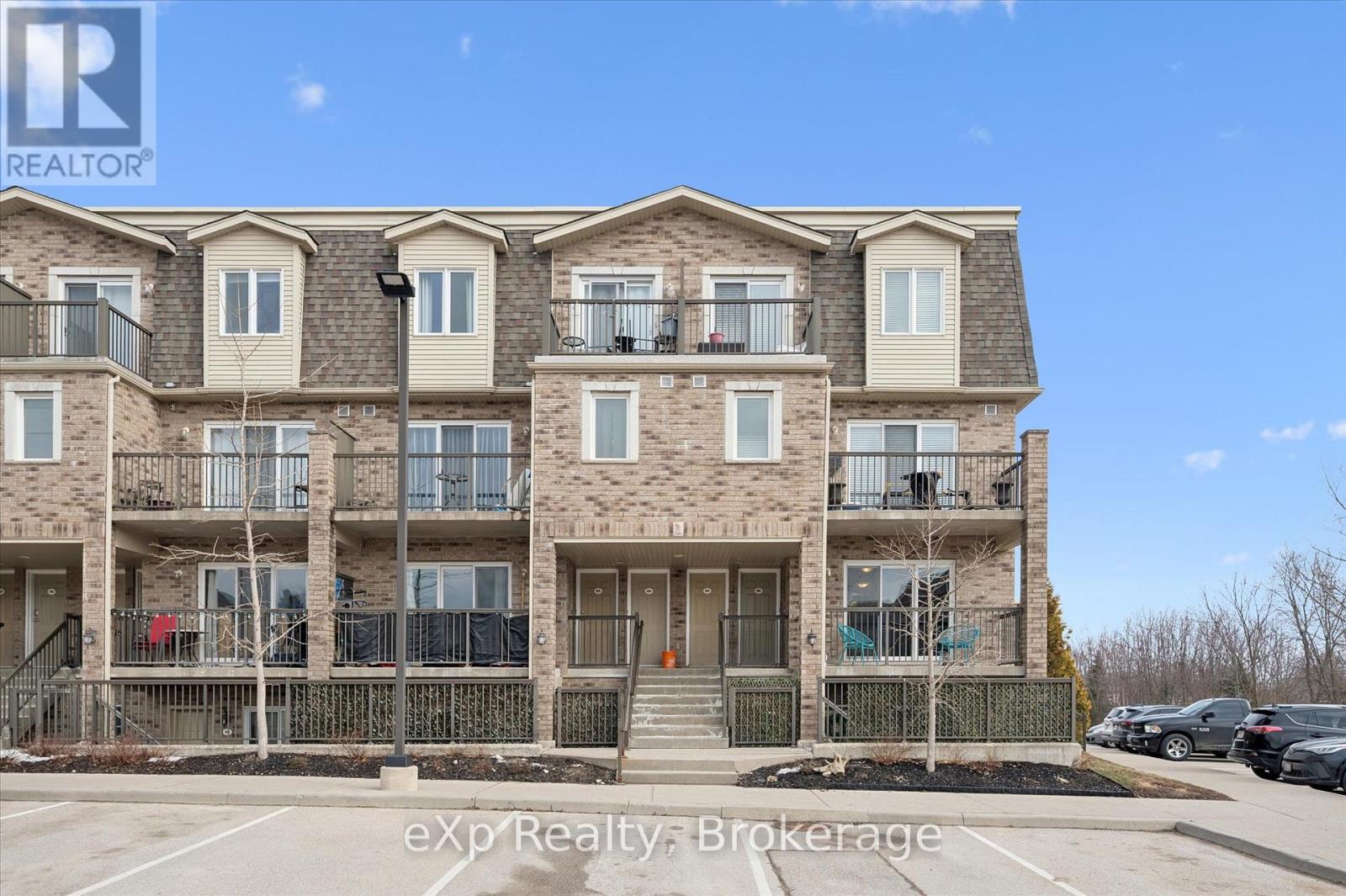 87 - 35 MOUNTFORD DRIVE