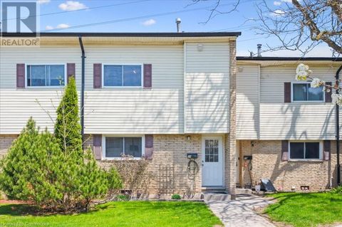 211 VERONICA Drive Unit# 29 Kitchener ON N2A2R8