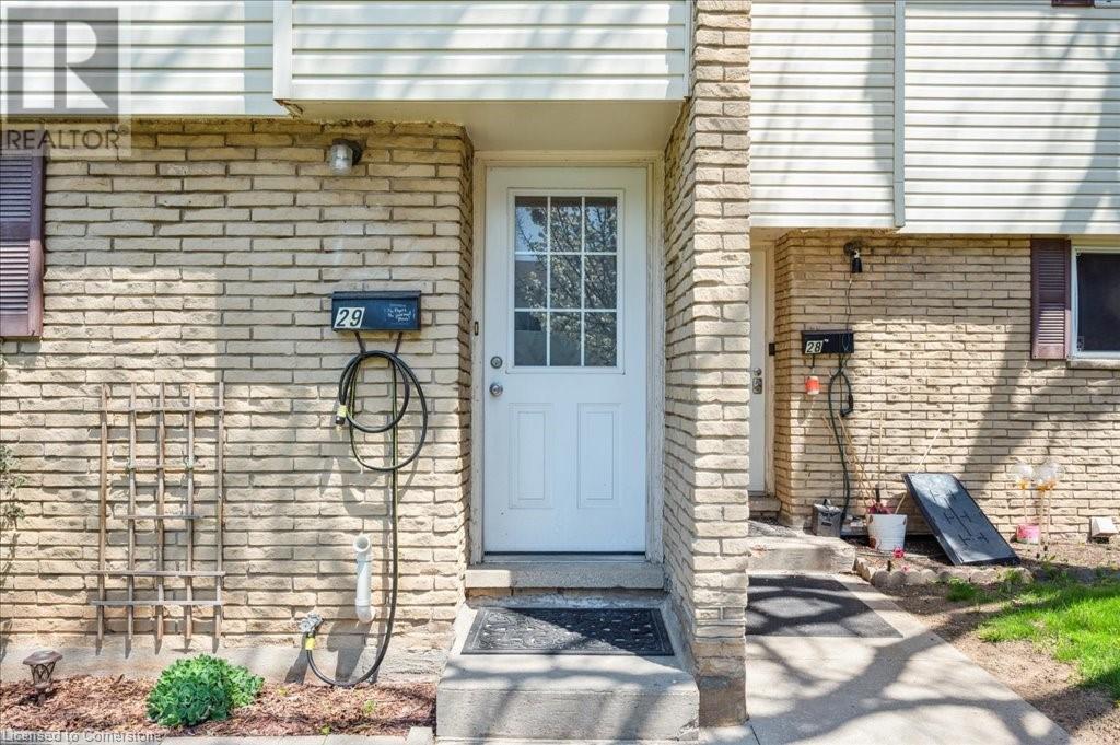 211 VERONICA Drive Unit# 29