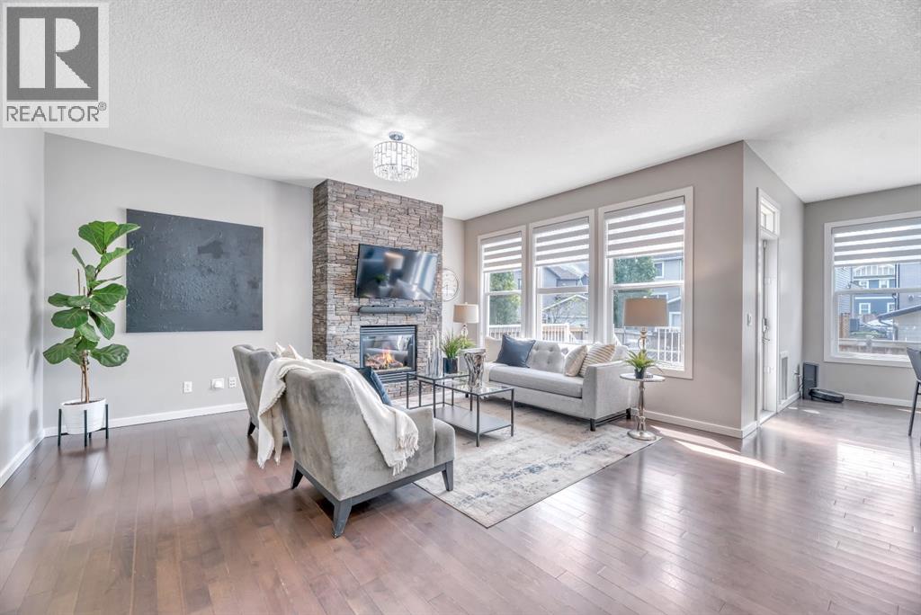 31 Mahogany Way SE