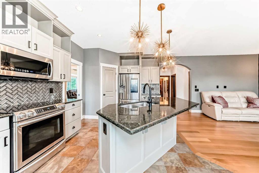 2 Tuscany Estates Crescent NW