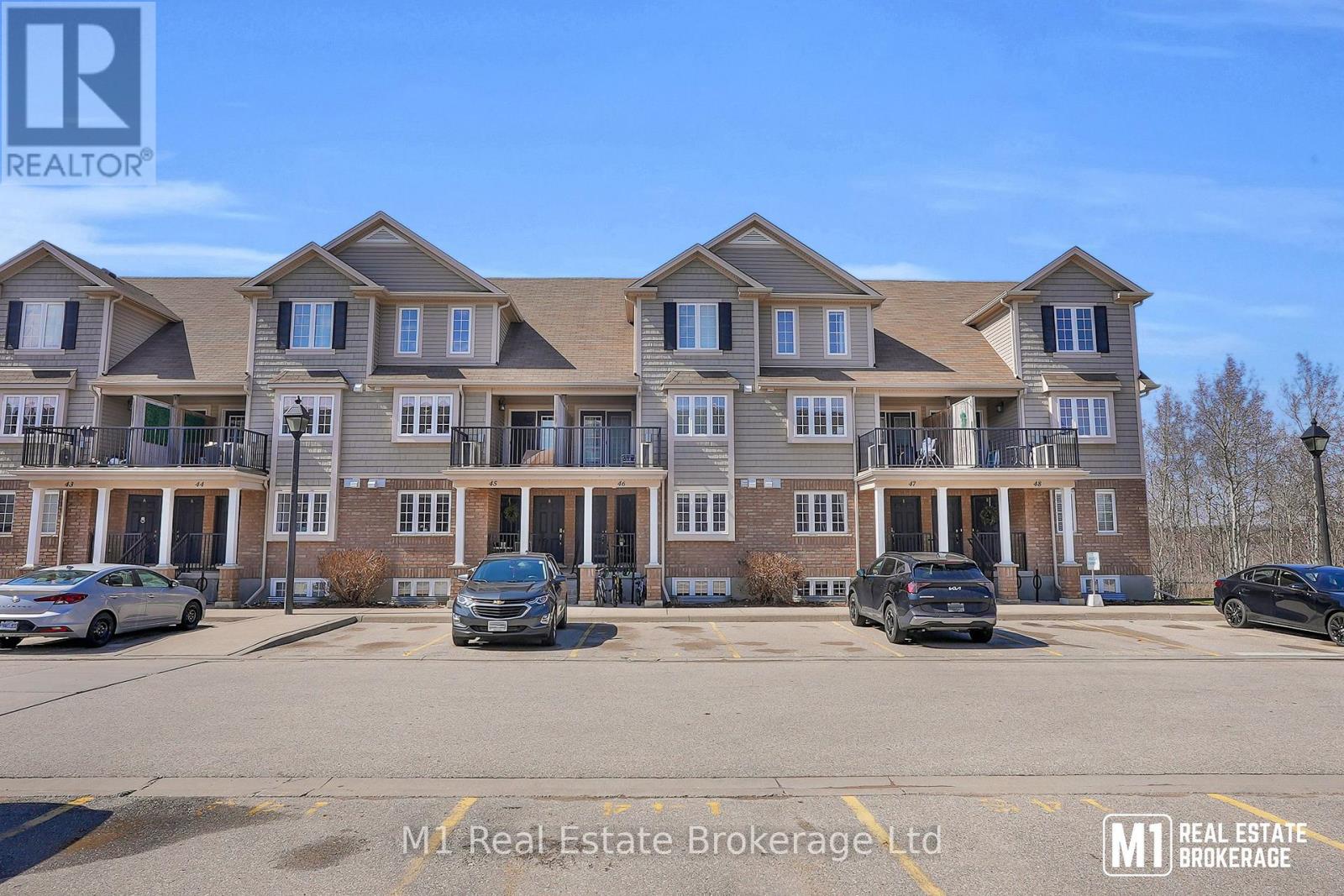 46B - 15 CARERE CRESCENT