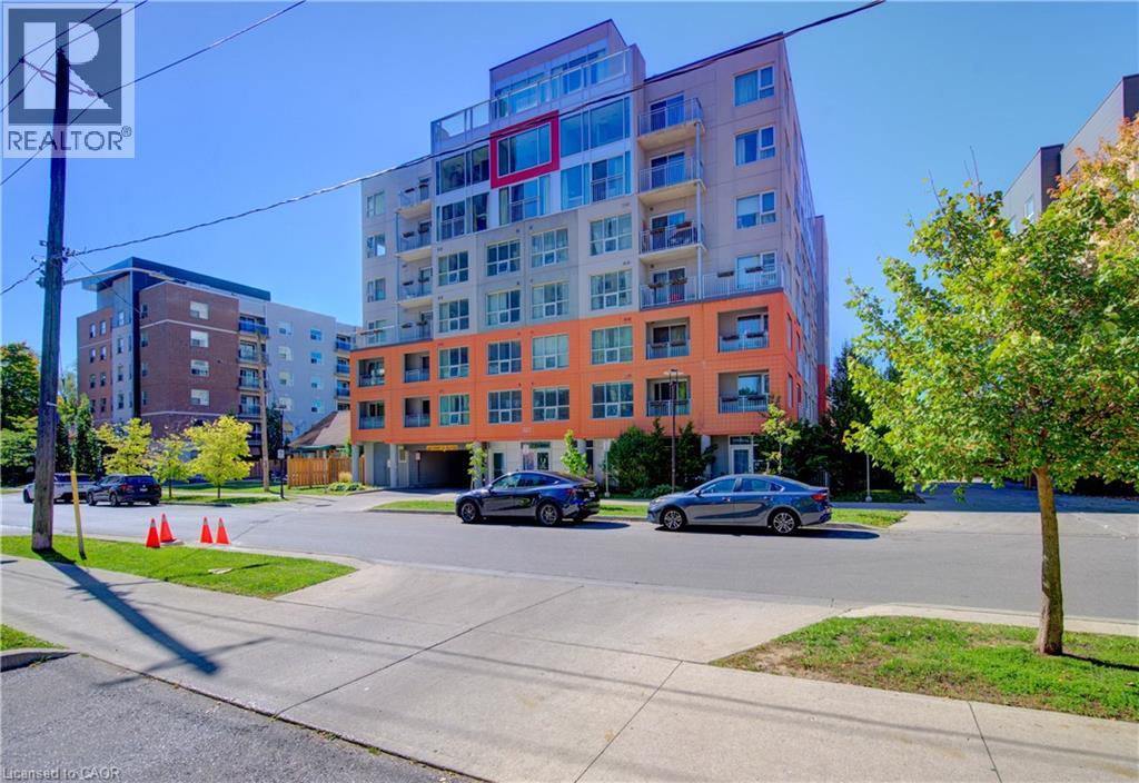 321 SPRUCE Street Unit# 102