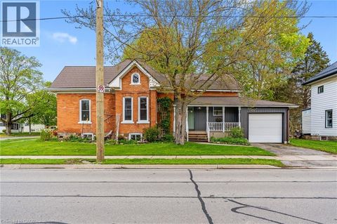 147 TALBOT Street S Simcoe ON N3Y2Z5