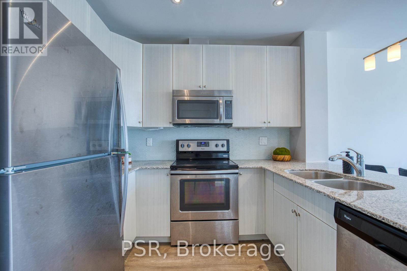 1205 - 1 VICTORIA STREET S